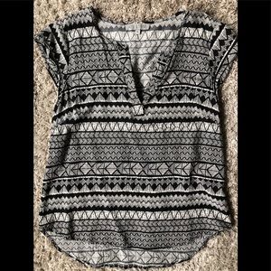 Women’s dress shirt